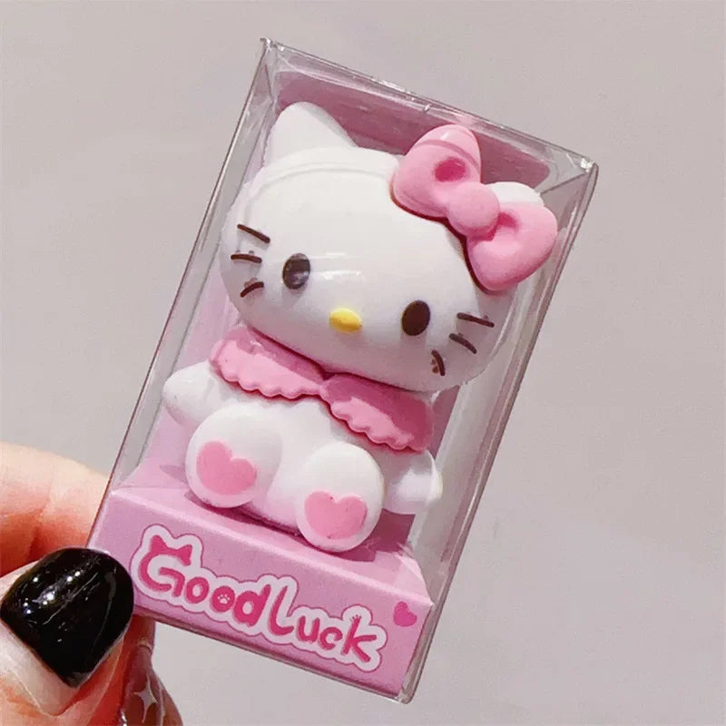 Taille-Crayons Kawaii Sanrio – Hello Kitty, My Melody & Kuromi 🖍️