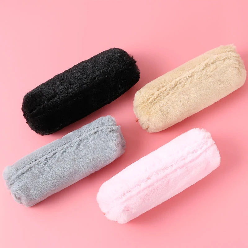 🐱 Trousse Peluche Kawaii – Chat Doux et Dégradé Pastel