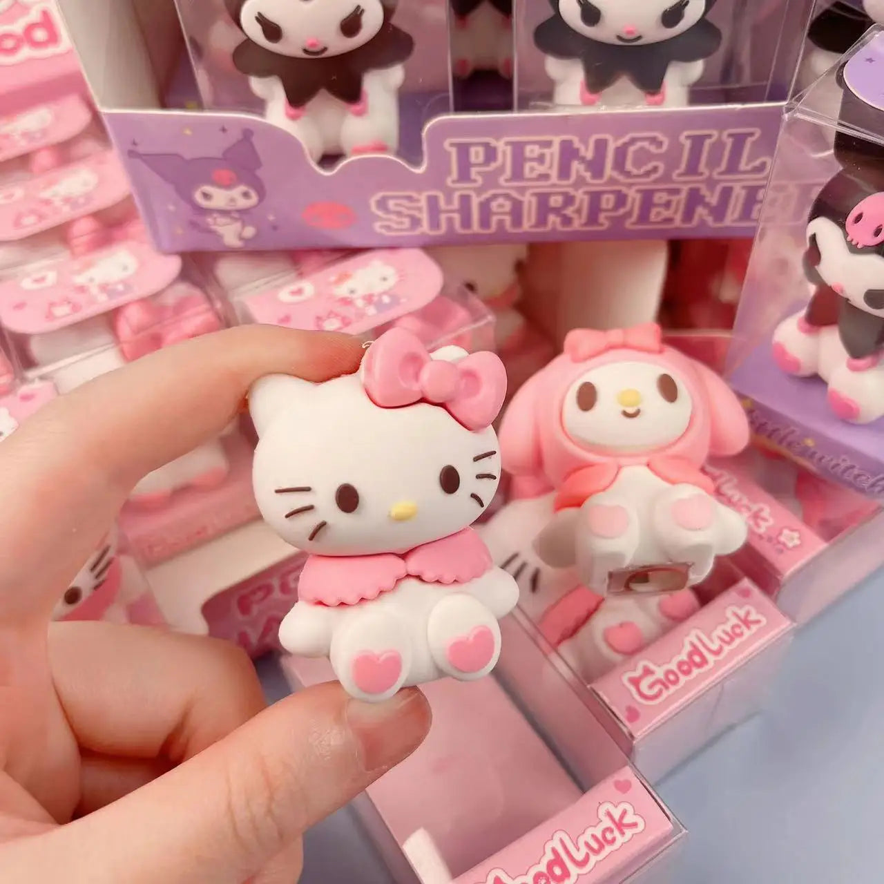 Taille-Crayons Kawaii Sanrio – Hello Kitty, My Melody & Kuromi 🖍️