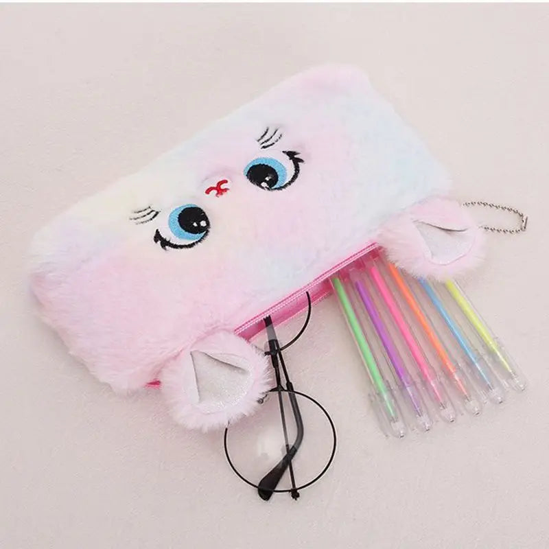 🧸 Trousse Kawaii Peluche – Chat Trop Mignon à Grands Yeux