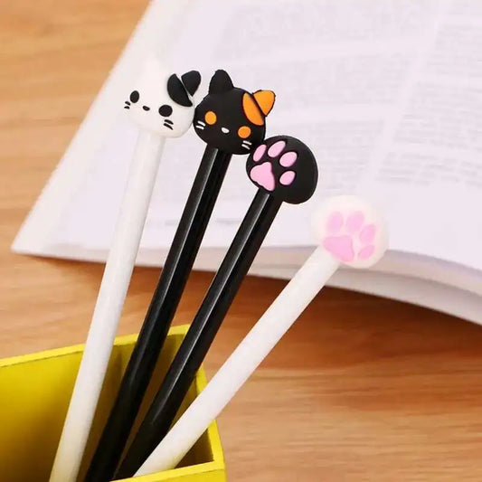 Craque pour cette gomme patte de chat kawaii 🐾 ! Pratique et trop mignonne, elle est parfaite pour ta trousse ou ton bureau